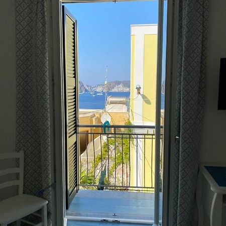 Sky Ponza - Immobilevante المظهر الخارجي الصورة