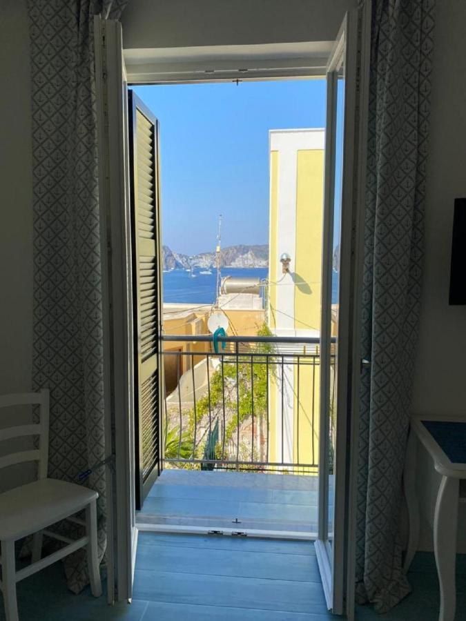 Sky Ponza - Immobilevante المظهر الخارجي الصورة